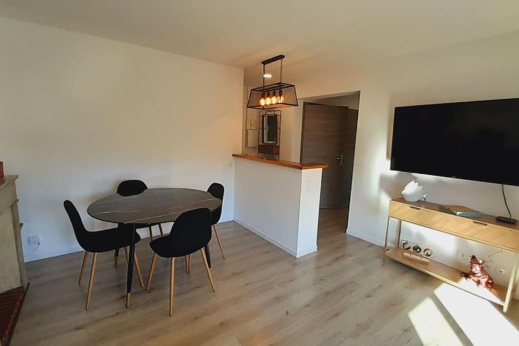 Appartement Lumineux Et Central Propriano  Eksteriør bilde