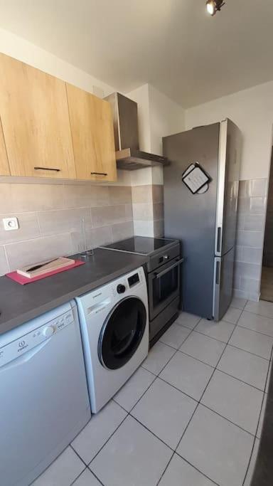 Appartement Lumineux Et Central Propriano  Eksteriør bilde